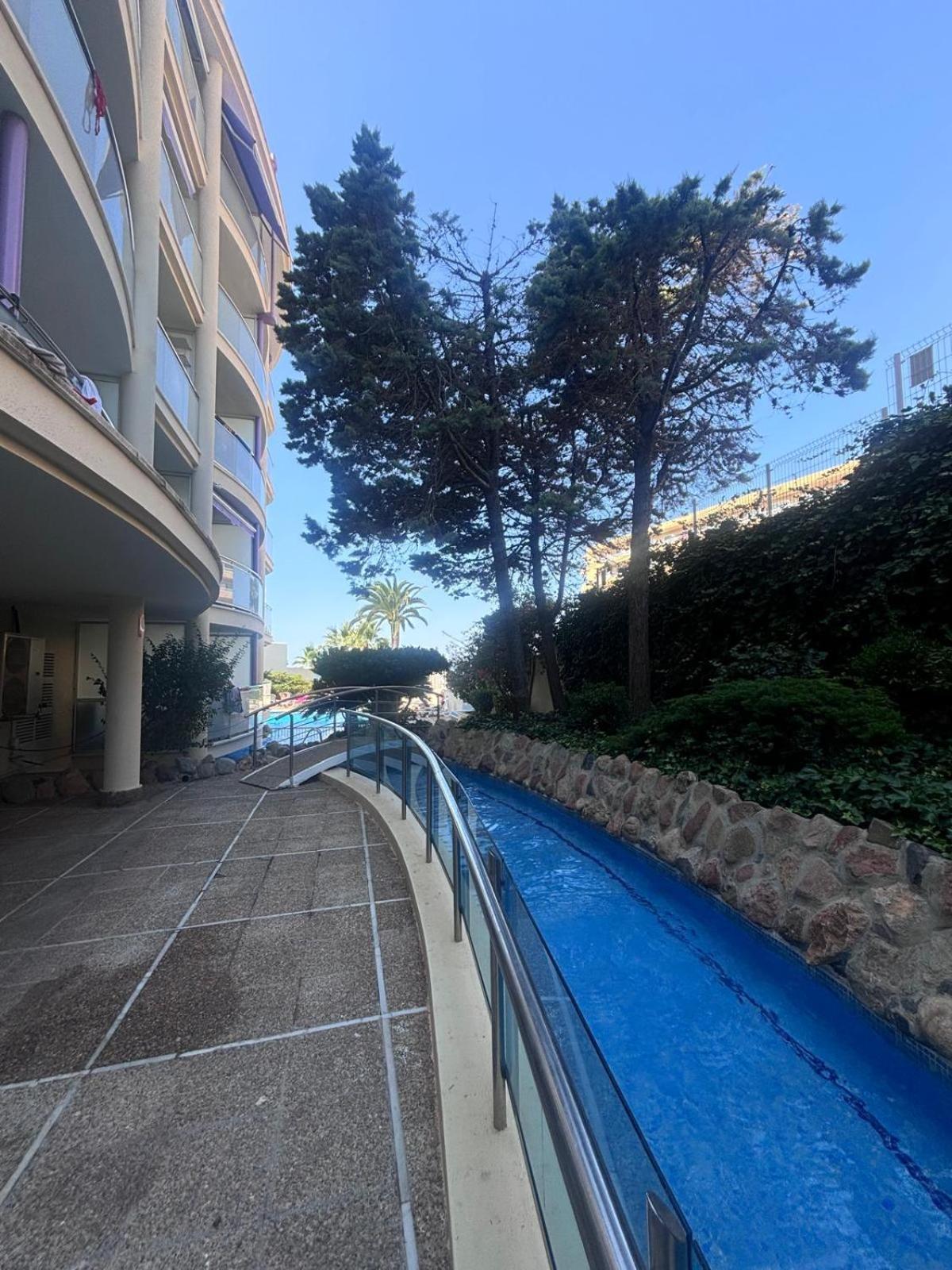 Apartamentos Cala Crancs Salou Dış mekan fotoğraf